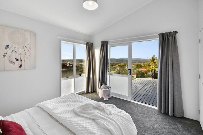 Photo of property in 1 Tremen Place, Pukekohe, 2120