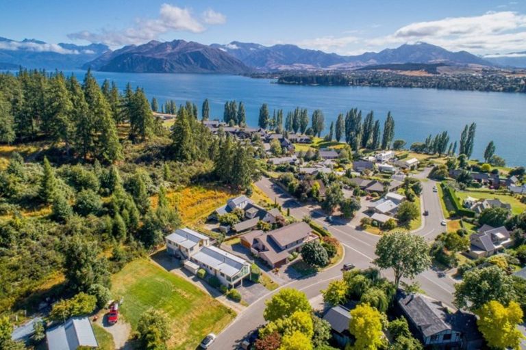 Photo of property in 6a Bills Way, Wanaka, 9305