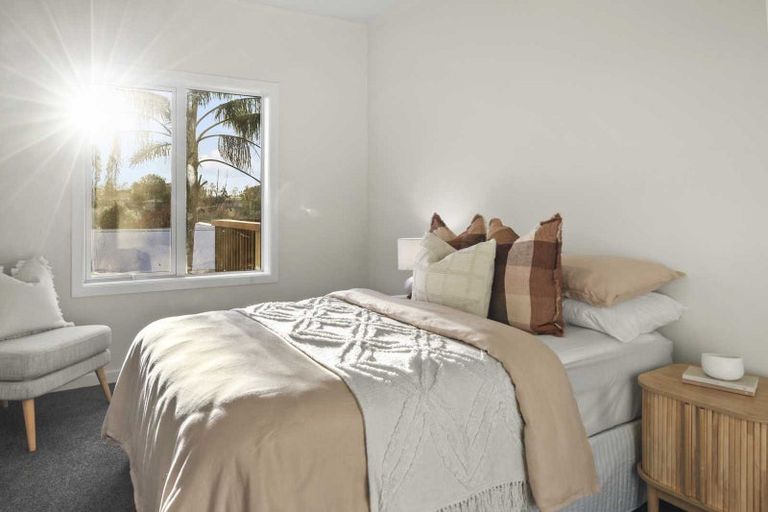 Photo of property in 76 Storey Avenue, Forest Lake, Hamilton, 3200