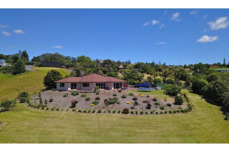 Photo of property in 30 Ruru Lane, Kerikeri, 0230