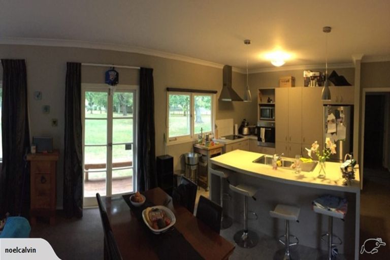 Photo of property in 124a Masters Avenue, Silverdale, Hamilton, 3216