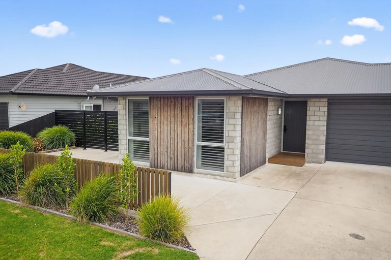 Photo of property in 12 Te Kio Crescent, Papamoa Beach, Papamoa, 3118