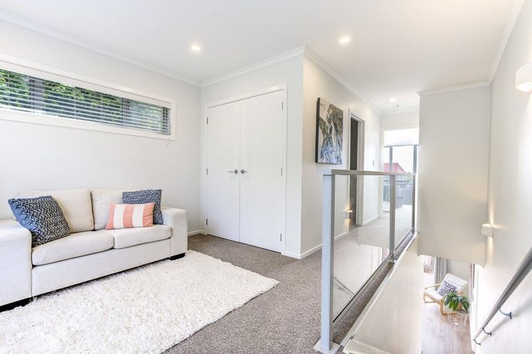 Photo of property in 9/19 Ruakiwi Road, Hamilton Lake, Hamilton, 3204