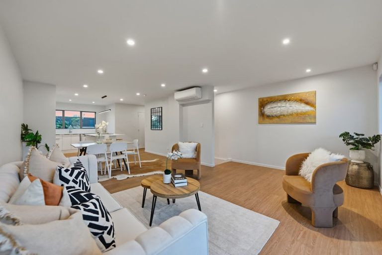 Photo of property in 72b Sycamore Drive, Sunnynook, Auckland, 0620