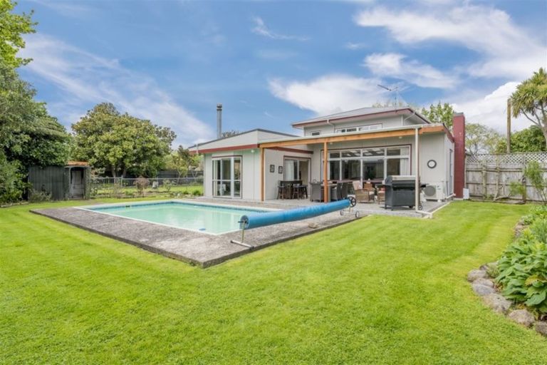 Photo of property in 188 Bartholomew Road, Levin, 5510