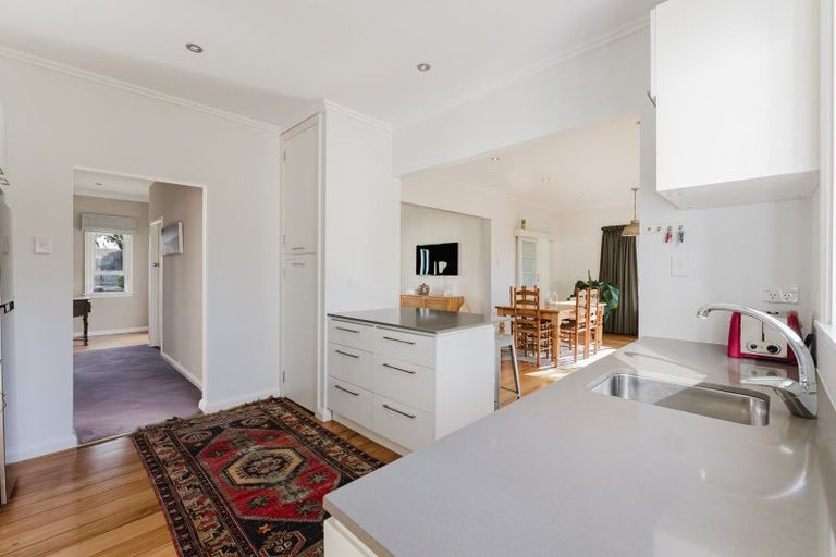 Photo of property in 384 Devon Street West, Lynmouth, New Plymouth, 4310