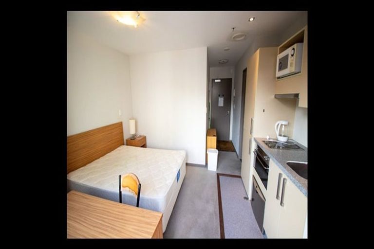 Photo of property in Dual Apartments, 108/142 Vivian Street, Te Aro, Wellington, 6011
