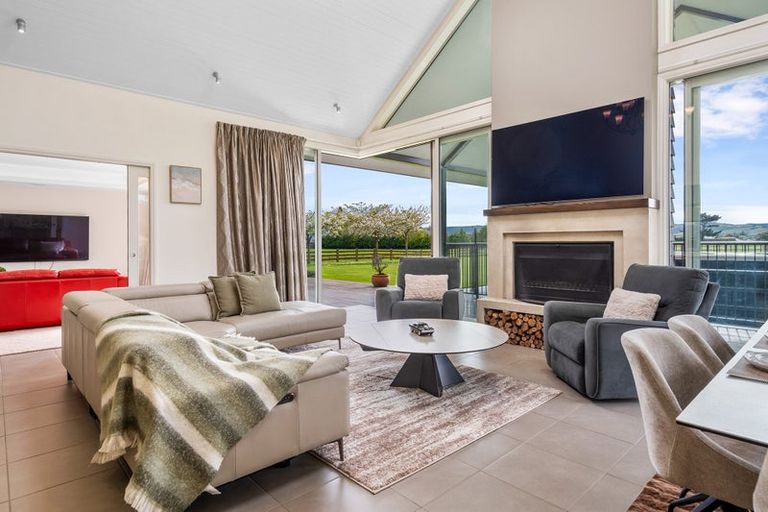 Photo of property in 100 Wingatui Road, Mosgiel, 9024
