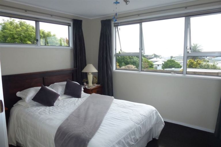 Photo of property in 11 Hewlett Road, Karoro, Greymouth, 7805