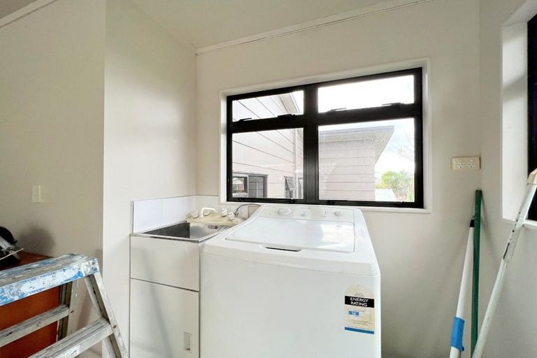 Photo of property in 84b Hillcrest Road, Hillcrest, Hamilton, 3216