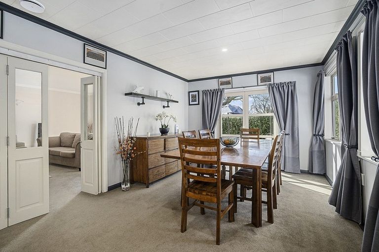 Photo of property in 392 Ruahine Street, Terrace End, Palmerston North, 4410