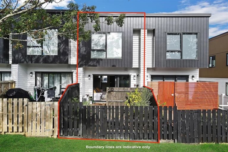 Photo of property in 109a Moire Road, West Harbour, Auckland, 0618