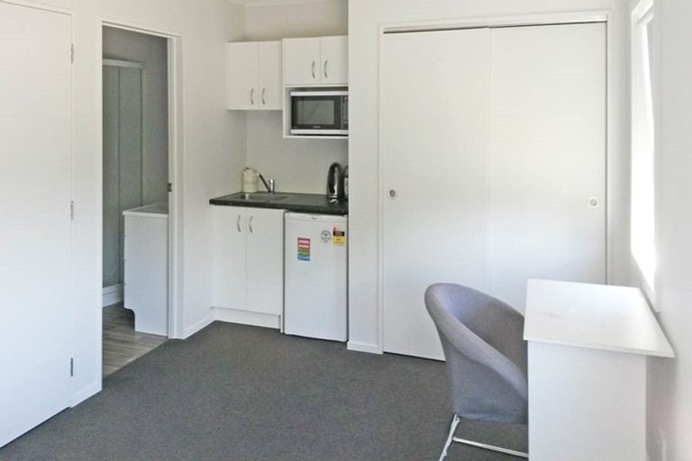 Photo of property in 2/44 Lorne Street, Melville, Hamilton, 3206