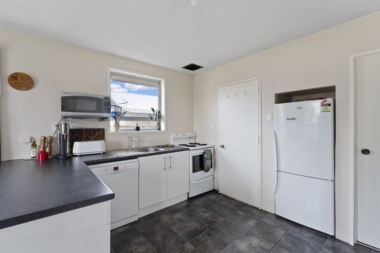 Photo of property in 2/20 Staffa Street, Woolston, Christchurch, 8062