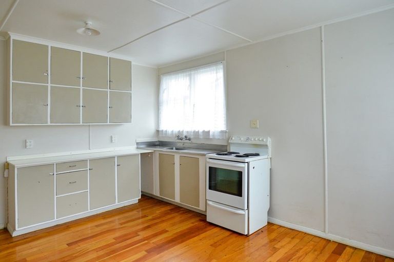 Photo of property in 55 Lipscombe Crescent, Havelock North, 4130