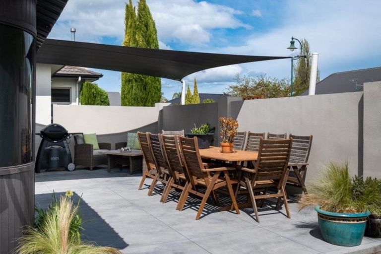 Photo of property in 3 Pinotage Drive, Greenmeadows, Napier, 4112