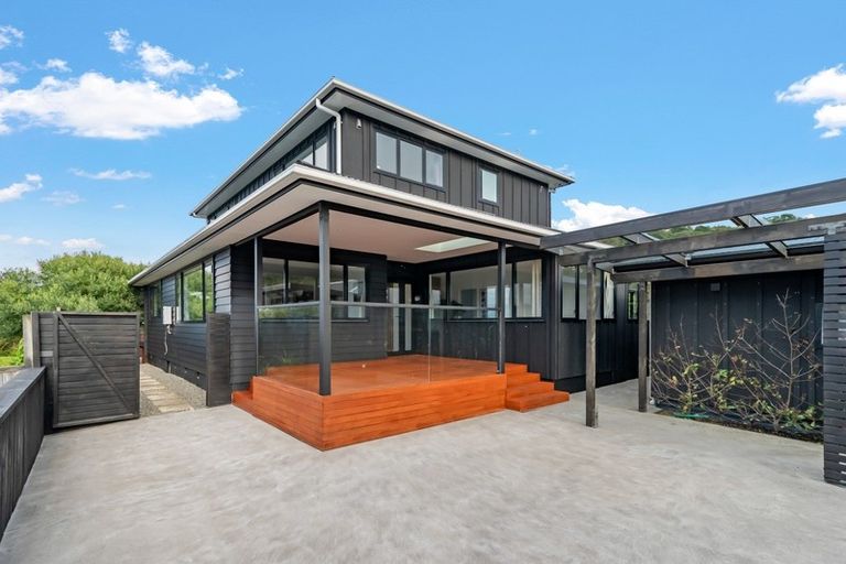 Photo of property in 47 Normandale Road, Normandale, Lower Hutt, 5010