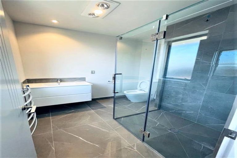 Photo of property in 27 Horoeka Street, Russley, Christchurch, 8042