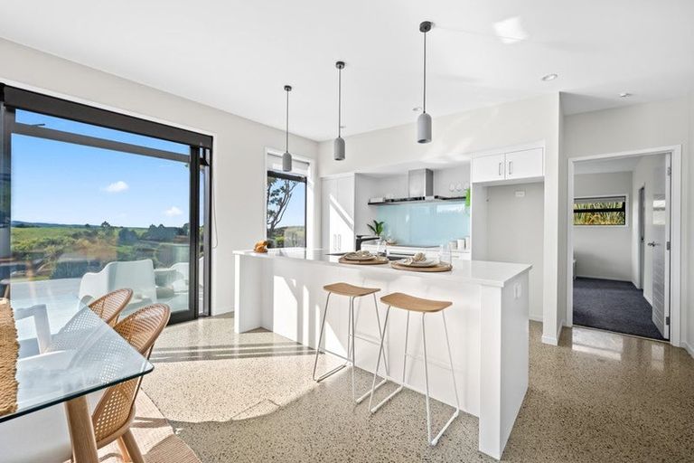 Photo of property in 77 Wairimu Way, Waipu, 0582