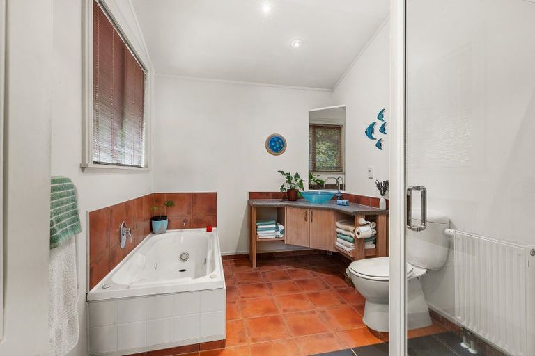 Photo of property in 9 Sinclair Street, Seatoun, Wellington, 6022