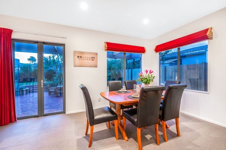 Photo of property in 5 Clifford Road, Johnsonville, Wellington, 6037