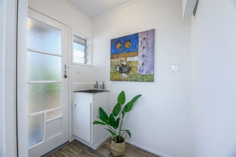 Photo of property in 3/26 Copley Street, New Lynn, Auckland, 0600