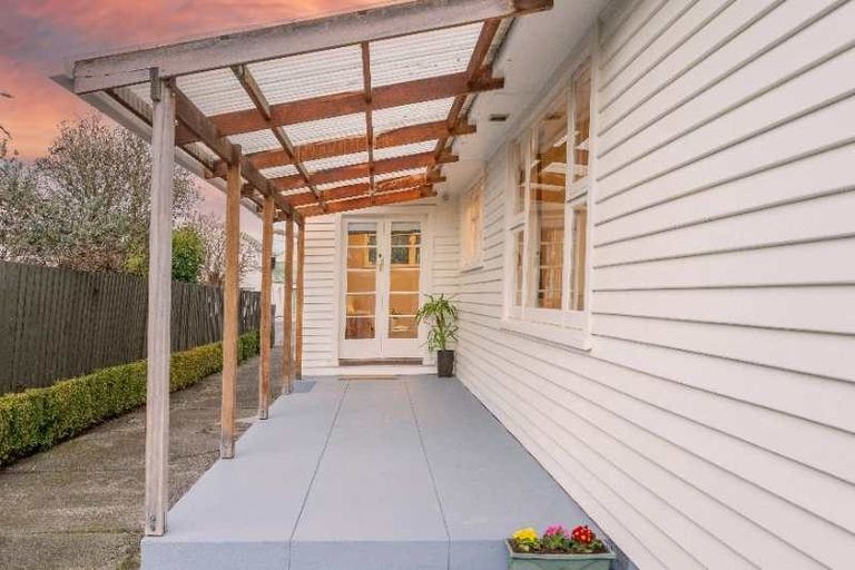 Photo of property in 149 Avonhead Road, Avonhead, Christchurch, 8042