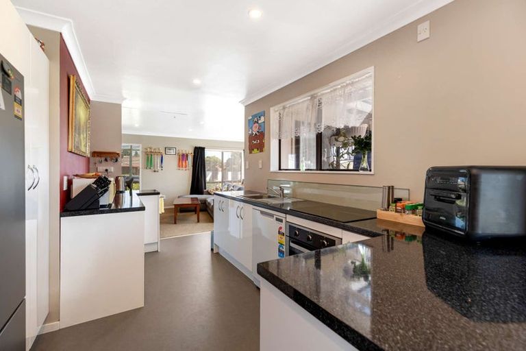 Photo of property in 7 Martin Harvey Street, Levin, 5510