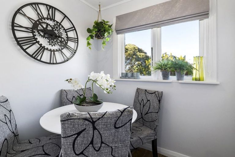 Photo of property in 98 Dunrobin Street, Waverley, Dunedin, 9013