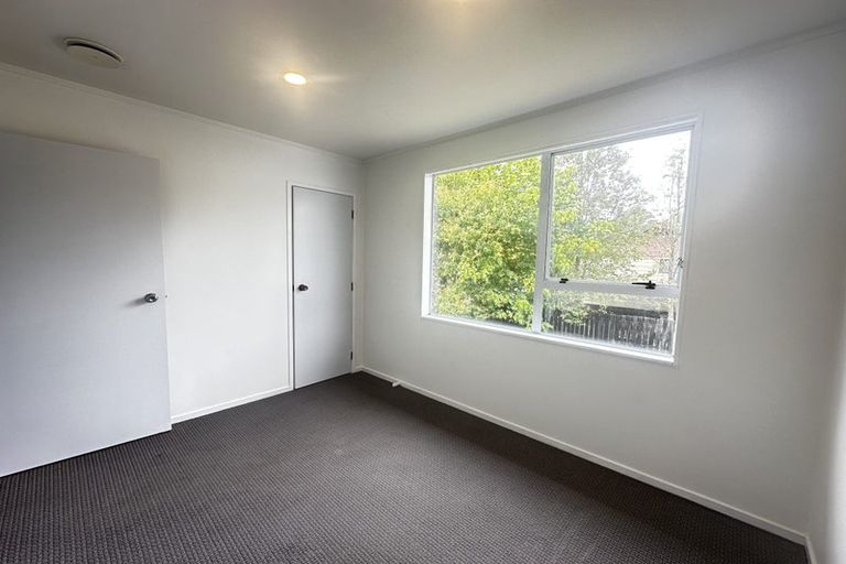 Photo of property in 2/38 Borich Road, Sunnyvale, Auckland, 0612