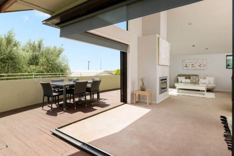 Photo of property in 918b Papamoa Beach Road, Papamoa Beach, Papamoa, 3118