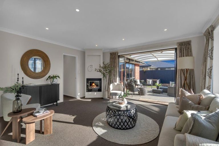 Photo of property in 25 Galatos Street, Rangiora, 7400