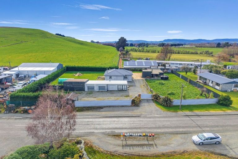 Photo of property in 30 Mccaughan Street, Browns, Winton, 9781