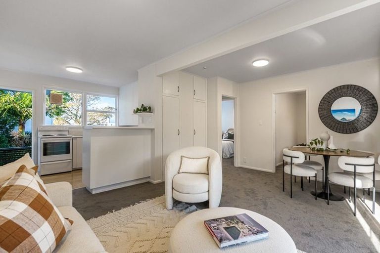 Photo of property in 2/13-15 Campbell Road, Takapuna, Auckland, 0622