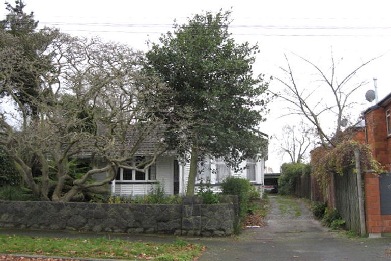 Photo of property in 27 Eversleigh Street, St Albans, Christchurch, 8014