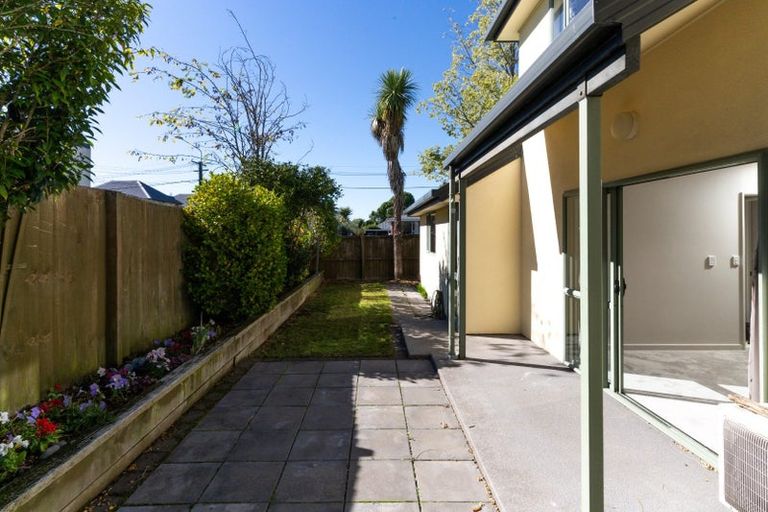 Photo of property in 533a Barbadoes Street, Edgeware, Christchurch, 8013