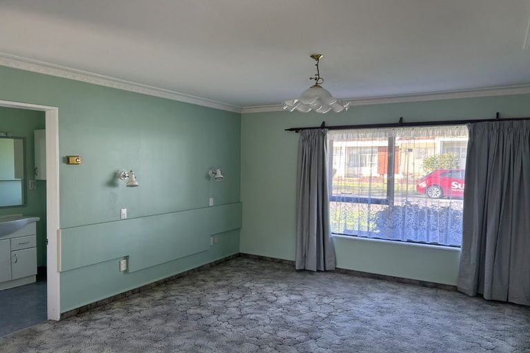 Photo of property in 12 Nelson Square, Picton, 7220