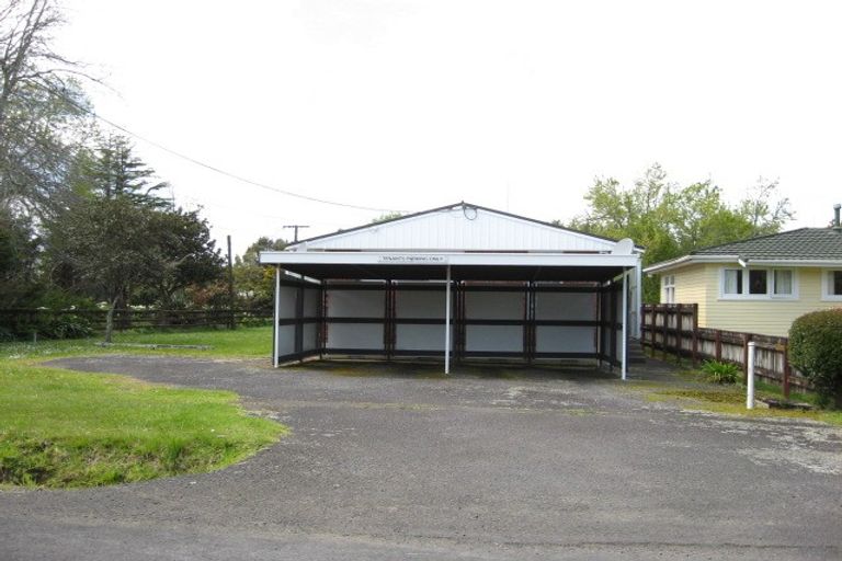 Photo of property in 2/9 Riverlea Road, Whenuapai, Auckland, 0618