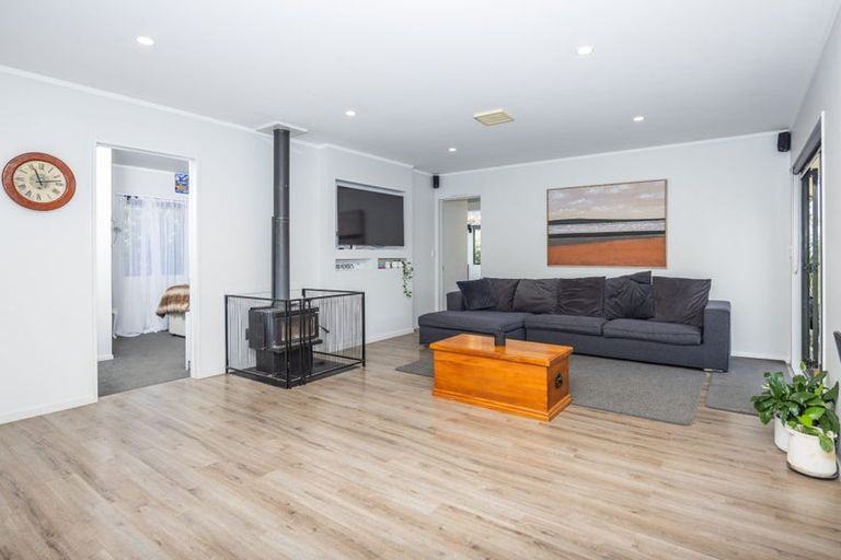 Photo of property in 33 Ayrshire Drive, Grandview Heights, Hamilton, 3200