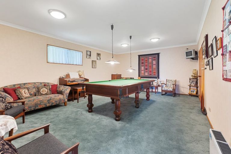 Photo of property in 3 Fairfax Terrace, Frankleigh Park, New Plymouth, 4310