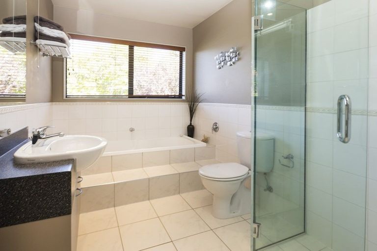 Photo of property in 58a Puriri Street, Riccarton, Christchurch, 8041