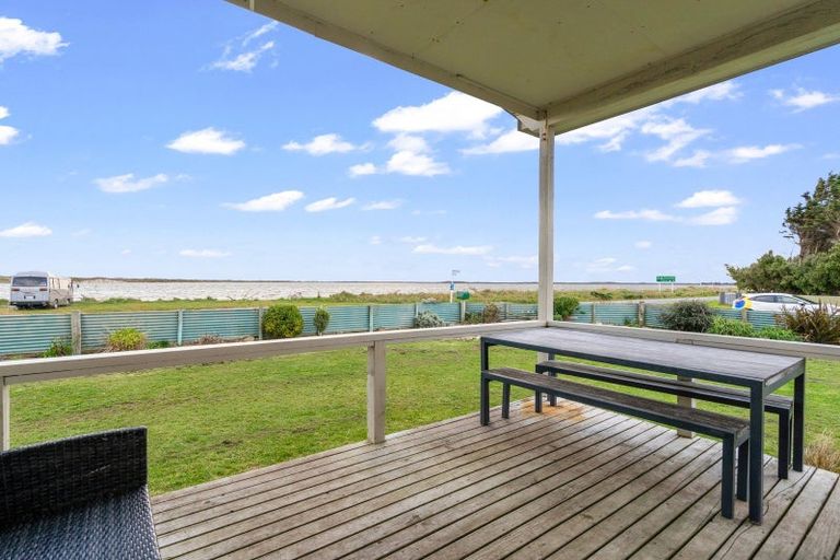 Photo of property in 4 Mersey Street, Fortrose, Invercargill, 9875