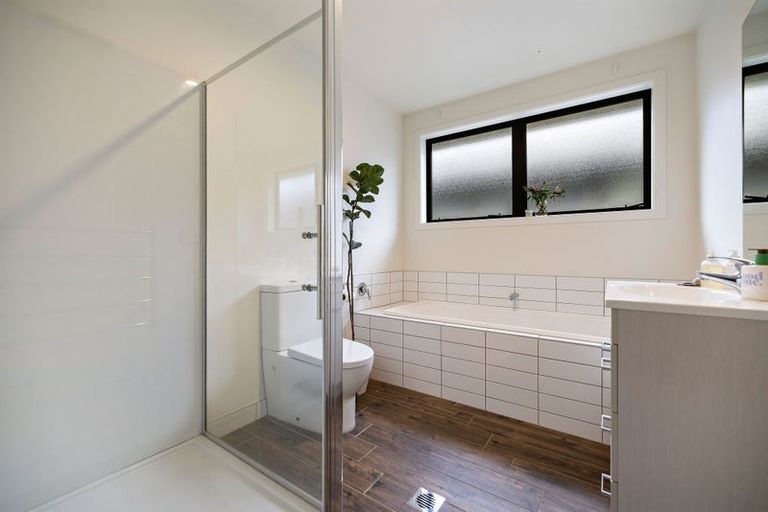 Photo of property in 106 Risinghurst Terrace, Lower Shotover, Queenstown, 9304