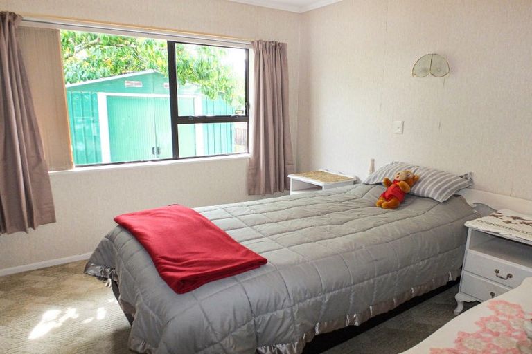 Photo of property in 17c Cook Street, Foxton, 4814