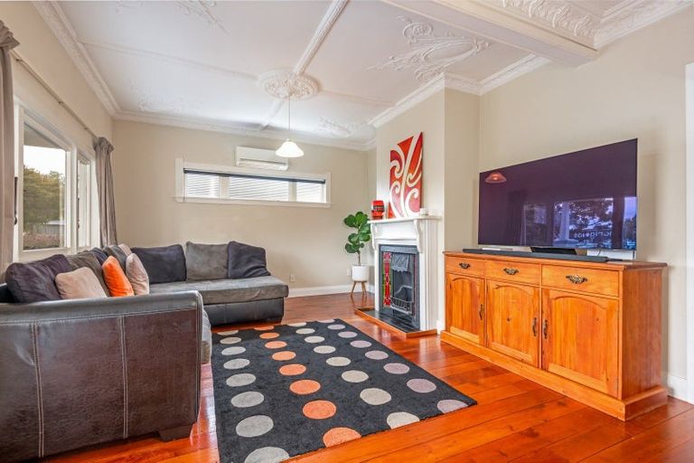 Photo of property in 92 Lyndhurst Street, Takaro, Palmerston North, 4412