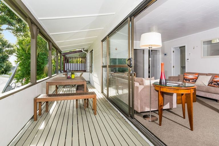 Photo of property in 2/56 Stredwick Drive, Torbay, Auckland, 0630