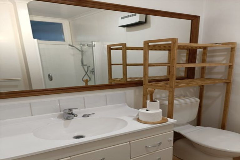 Photo of property in 34 Talavera Terrace, Kelburn, Wellington, 6012