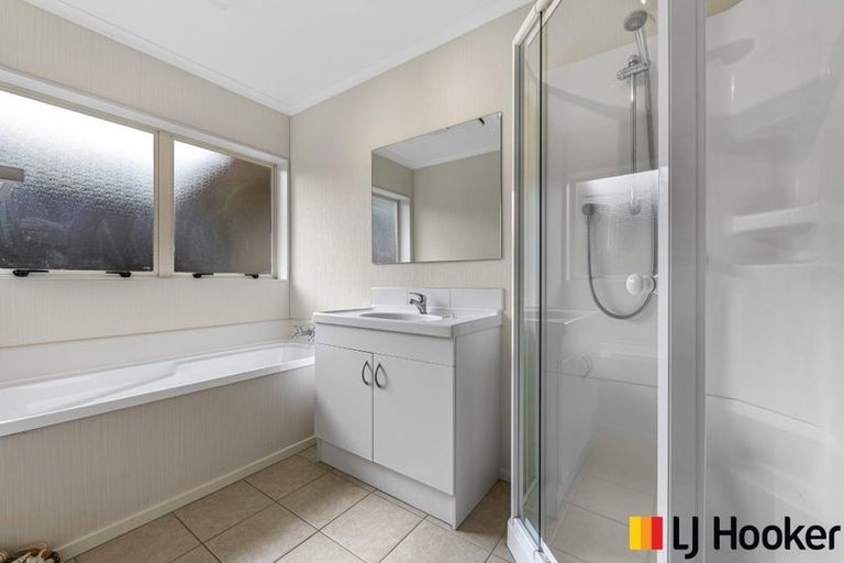 Photo of property in 23 Muirfield Street, Wattle Downs, Auckland, 2103