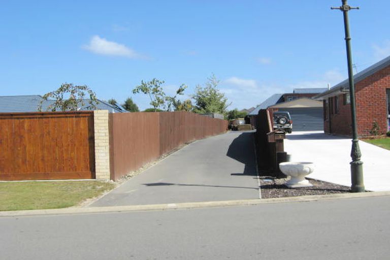 Photo of property in 3 Cezanne Grove, Rolleston, 7614