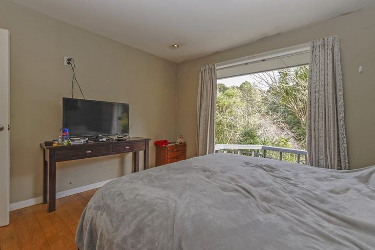 Photo of property in 777 West Coast Road, Oratia, Auckland, 0604